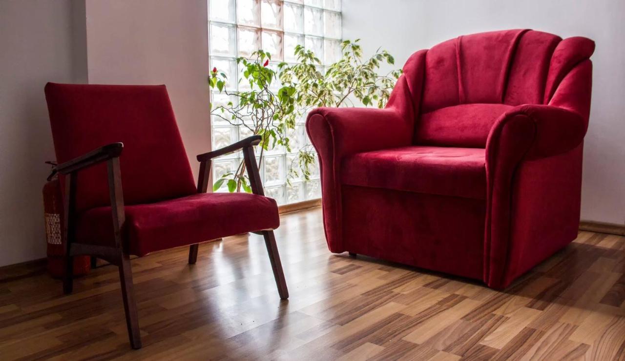 Pensiunea Octogon Piatra Neamt Ngoại thất bức ảnh